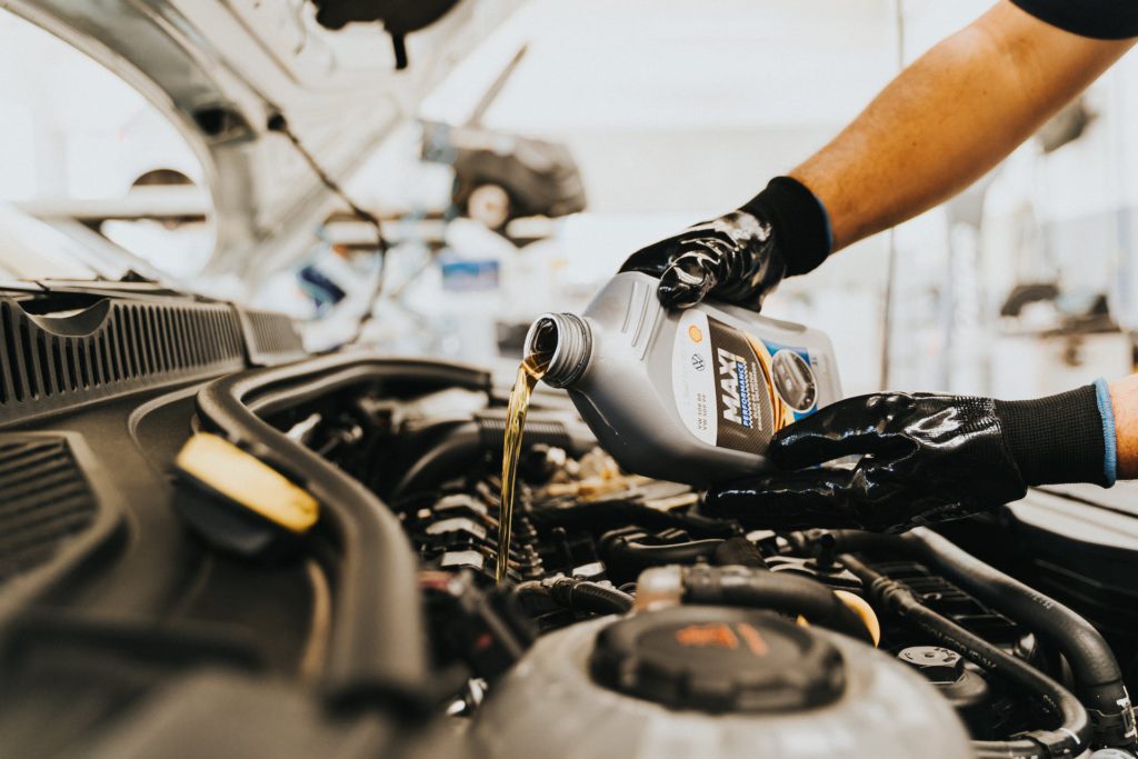 Service 1 pexels daniel andraski 13065690