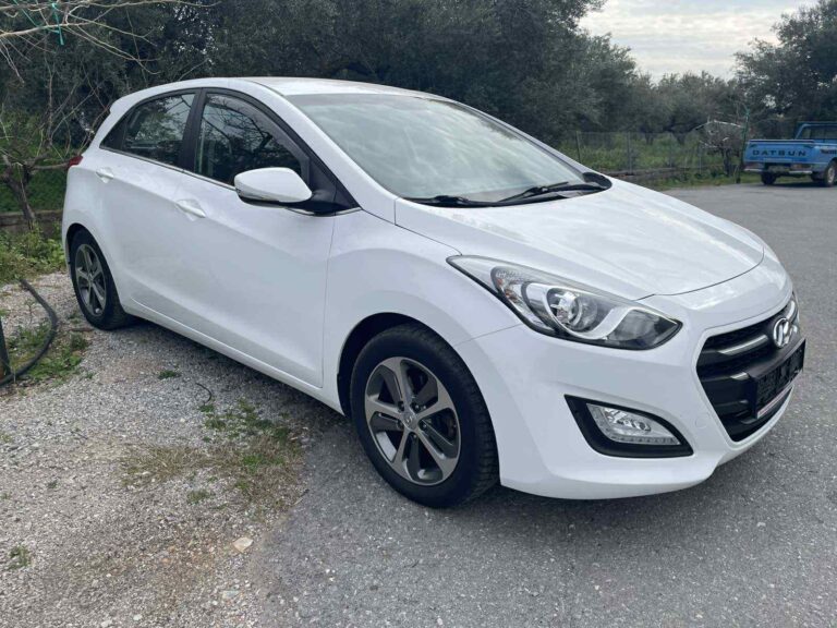 Hyundai 1.6 CRDi Comfort i30 2015 1582cc