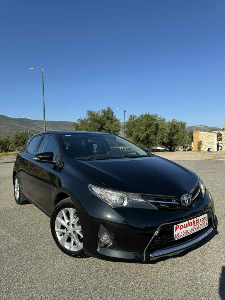 Toyota 1.4 D4-D Turbodiesel Active Auris 2013 1364cc